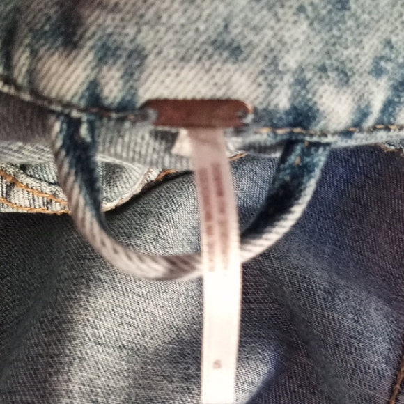 Free People Light Blue/ Acid Denim Jacket Size Small - Picture 4 of 7